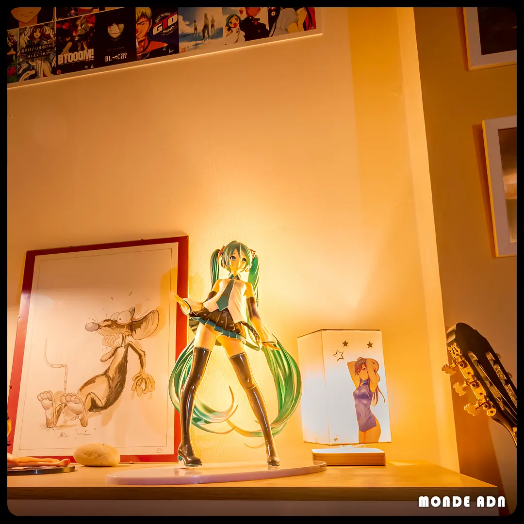 Figurine Hastune Miku Monde ADN