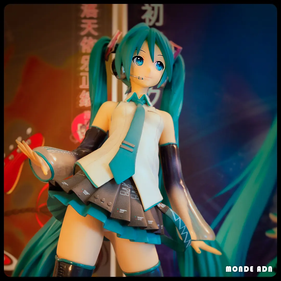 Figurine Hatsune Miku 2 Monde ADN